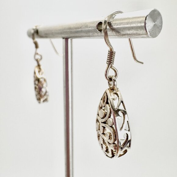 VTG Sterling Silver 925 Scroll Design Teardrop Dangle Earrings Size 1.25" Length - Picture 2 of 11